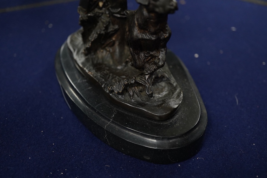 After Pierre-Jules Mene (1810-1879), a bronze hunting group on marble base, 18cm